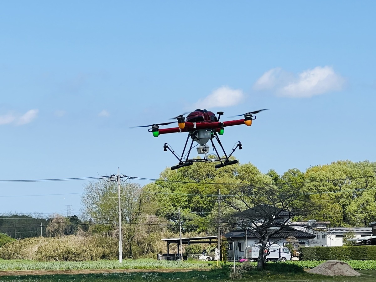 アグリフライヤーの性能飛行。噴霧装置など確認