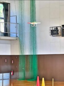 高度3.5mのスクエア飛行