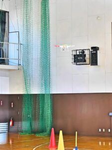 飛行高度3.5m。スクエア飛行です