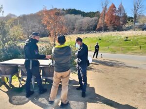数種類の機材を持ち込んでの空撮。興味津々です