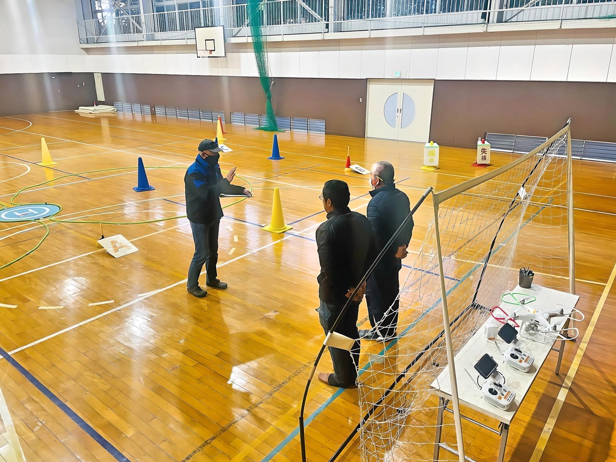 「講評」「合否判定」総体的な総評した後合否通告