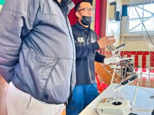 ドローンの飛行特性を手解きしながら説明します
