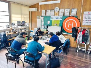 対面座学。座学では法規から現場対応まで幅開く展開