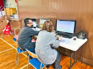 「フライトシュミレーター」で軌道と併せ操舵確認