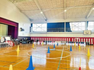「実技審査」高度1.5m8の字飛行2周。最も難操舵