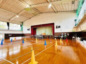 8の字飛行訓練。なかなか難しく減点のお祭りコース