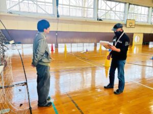 「講評」「合否判定」総体的な総評した後合否通告