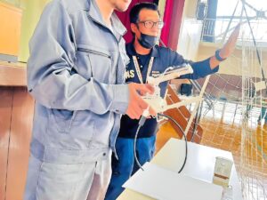 ドローン特異の軌道を操作体験。基本操舵を徹底学習