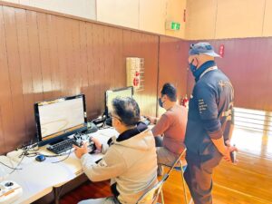 ドローン操作入力は繊細が求められます。1、2mm