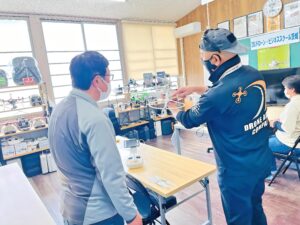 初日「飛行前後点検」手解きしながら理解いただきます