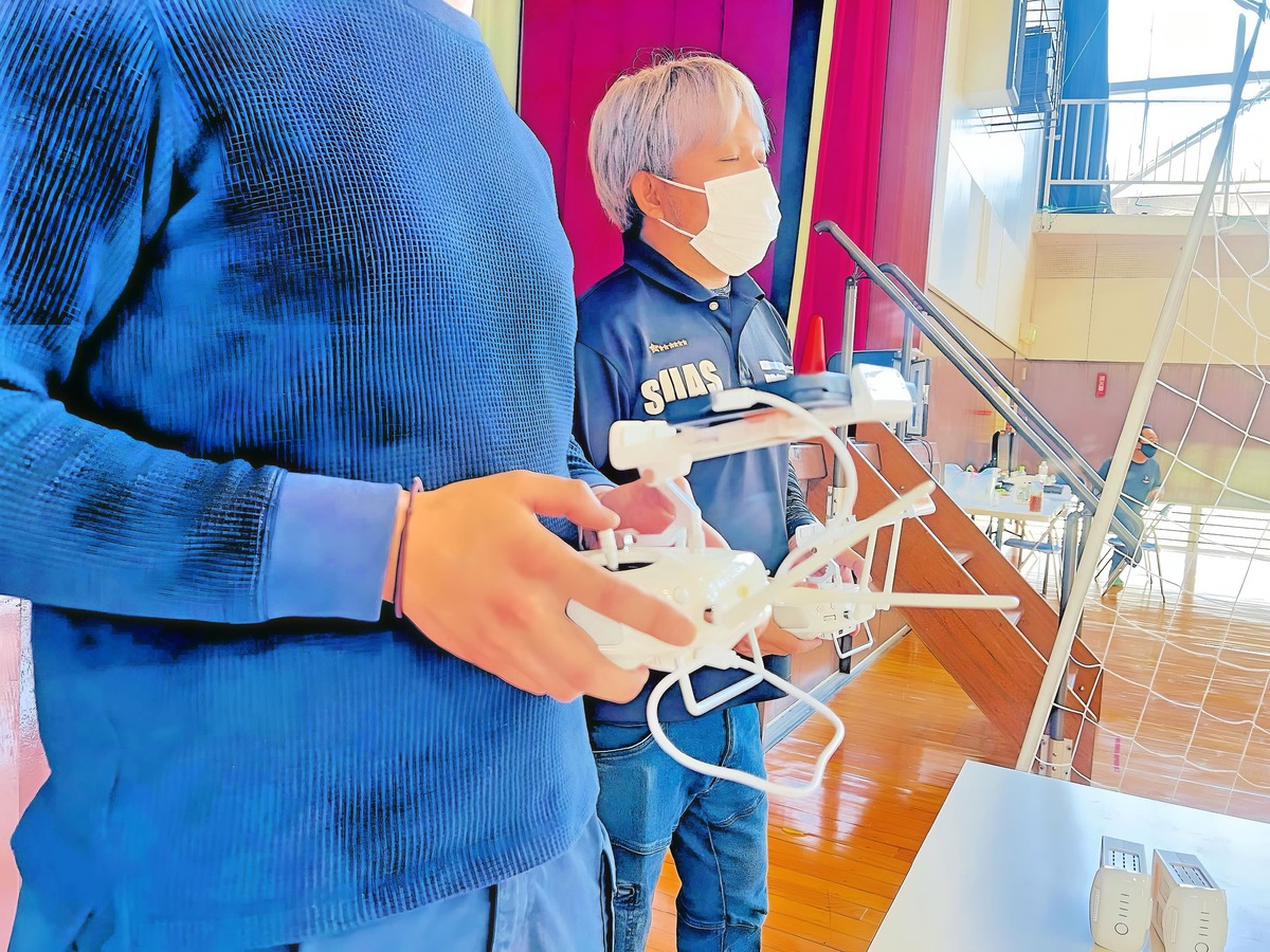 Kさんは見極め。屋内最終日です。風速対策の確認