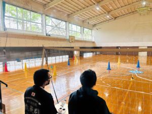 Aモード（手動操舵）飛行。安定させるため当て舵必須