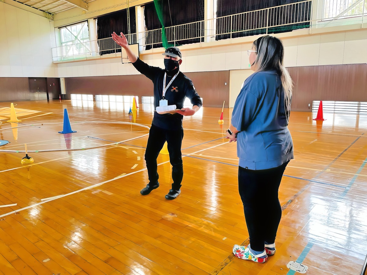 「講評」「合否判定」総体的な総評した後合否通告