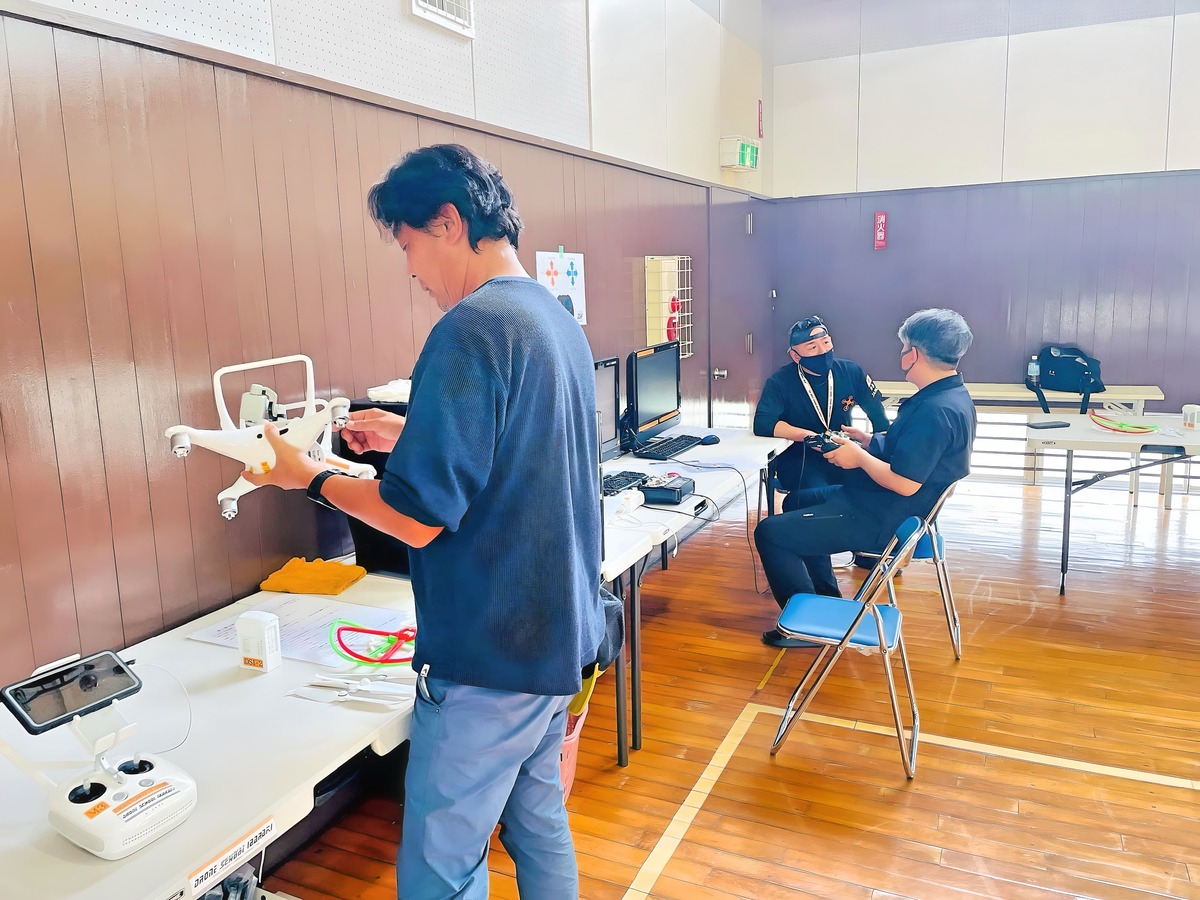 「飛行前点検」「フライトシュミレーター」基本です