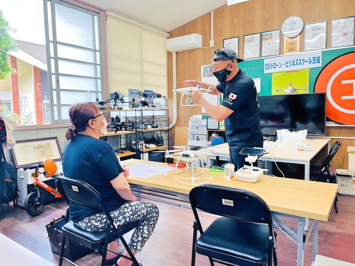初日はドローン基礎基本から。機動性について解説