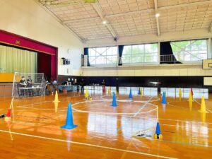 「実技審査」高度1.5m8の字飛行2周。最も難操舵