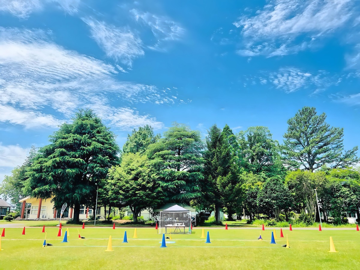 晴天也。風速もそこそこで心地よい飛行訓練日です