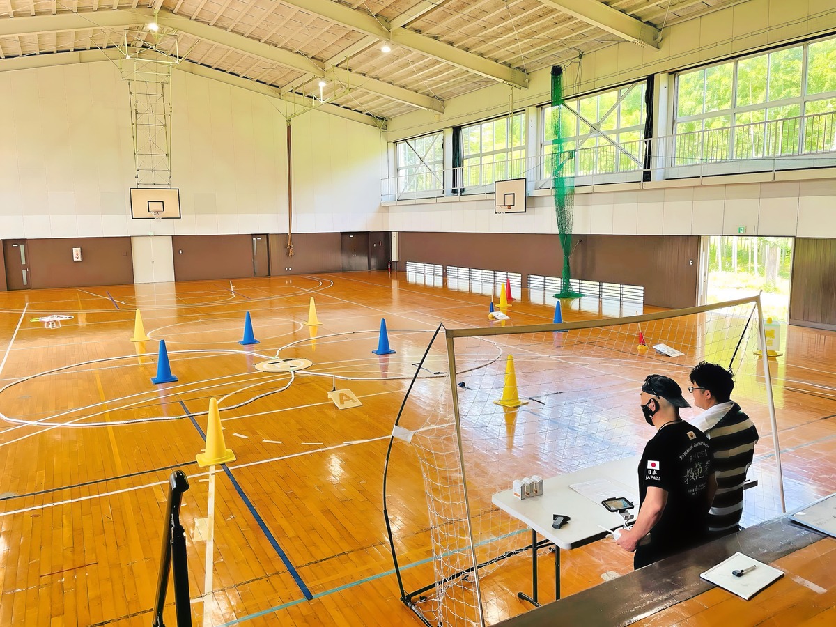 難操舵8の字飛行を重複訓練。入力角度がデリケート