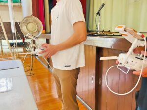 基本飛行は四方向ホバリングから。次はスクエア飛行へ
