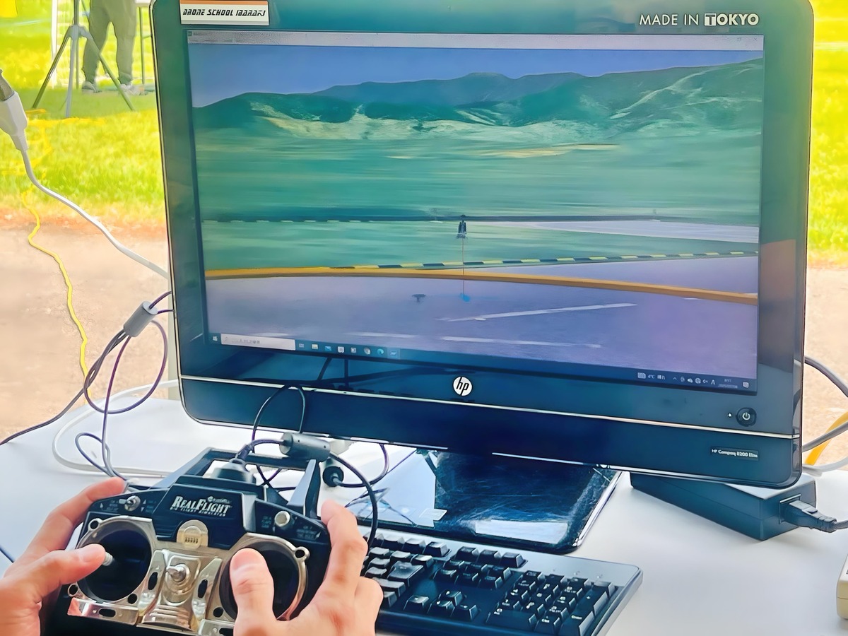 一等フライトシュミレーター。完全手動でコントロール