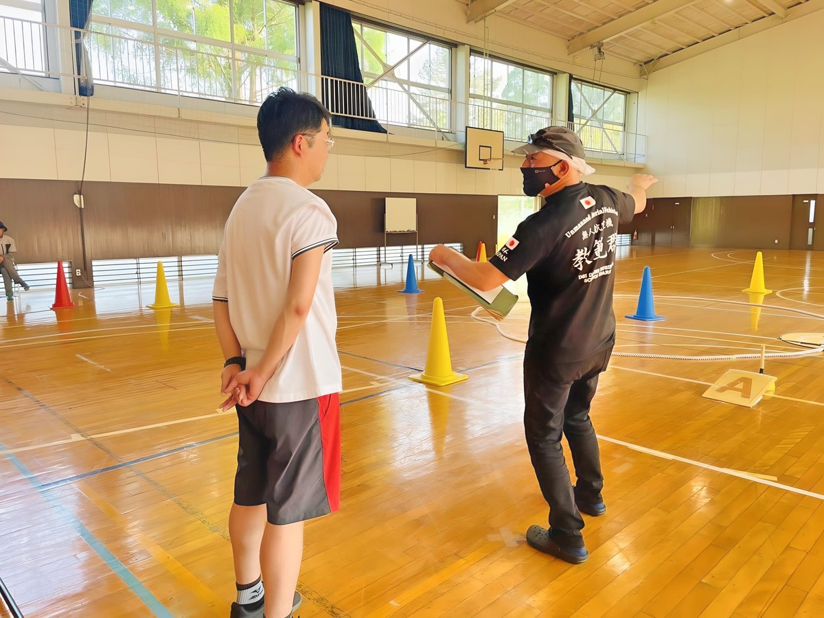 「講評」「合否判定」総体的な総評した後合否通告