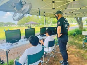 二人は当て舵訓練。これまた繊細な入力が求められます