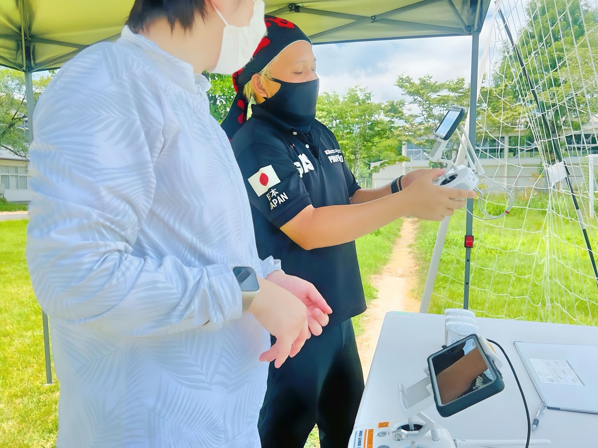 最良の方法を見本操舵。簡単ではないが難しくはない