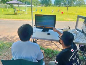 四方行ホバリングの入力を確認。シュミレーターは万能