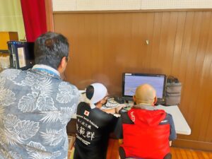 フライトシュミレーターで操舵入力角度を学習します