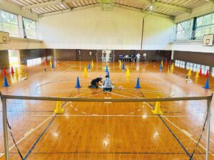 本日も2コート。スペースに余裕があるため安心です