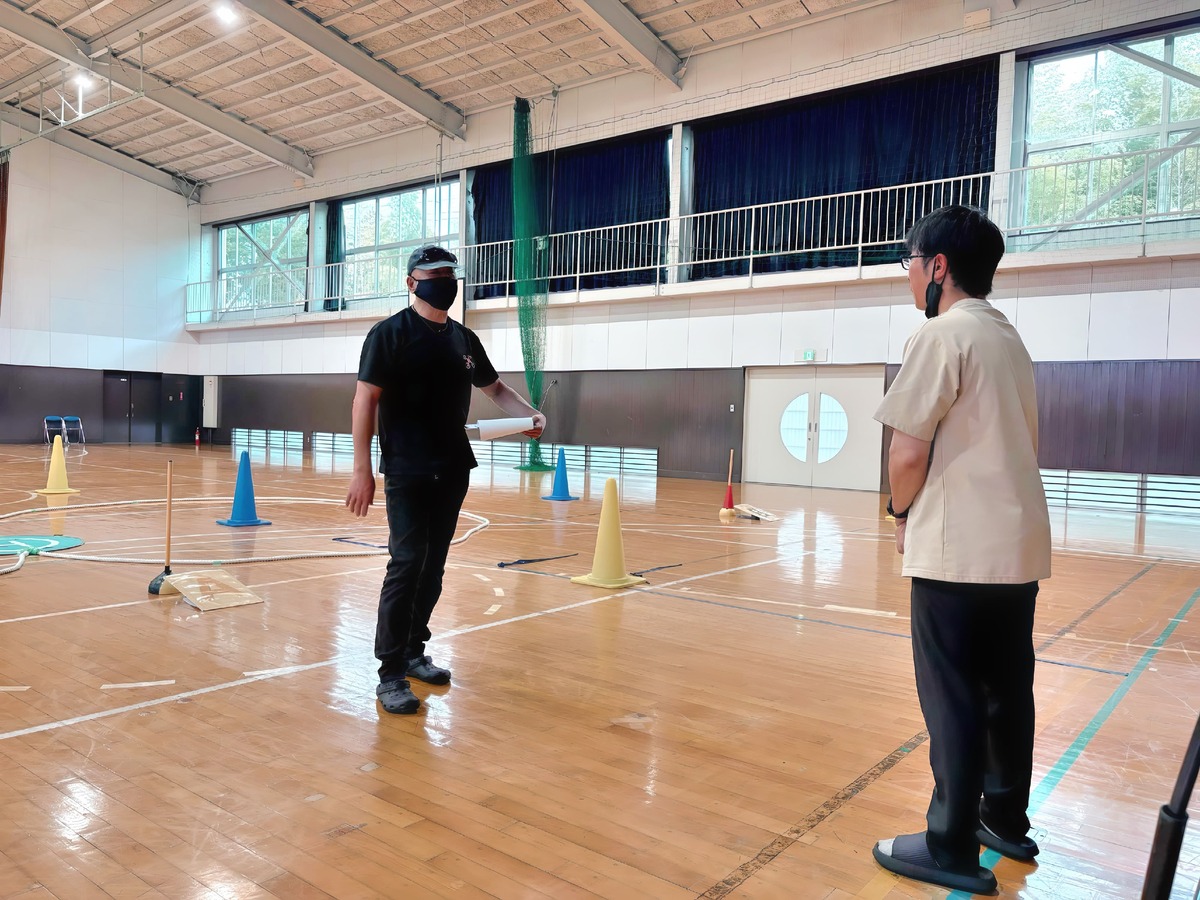 「講評」「合否判定」総体的な総評した後合否通告