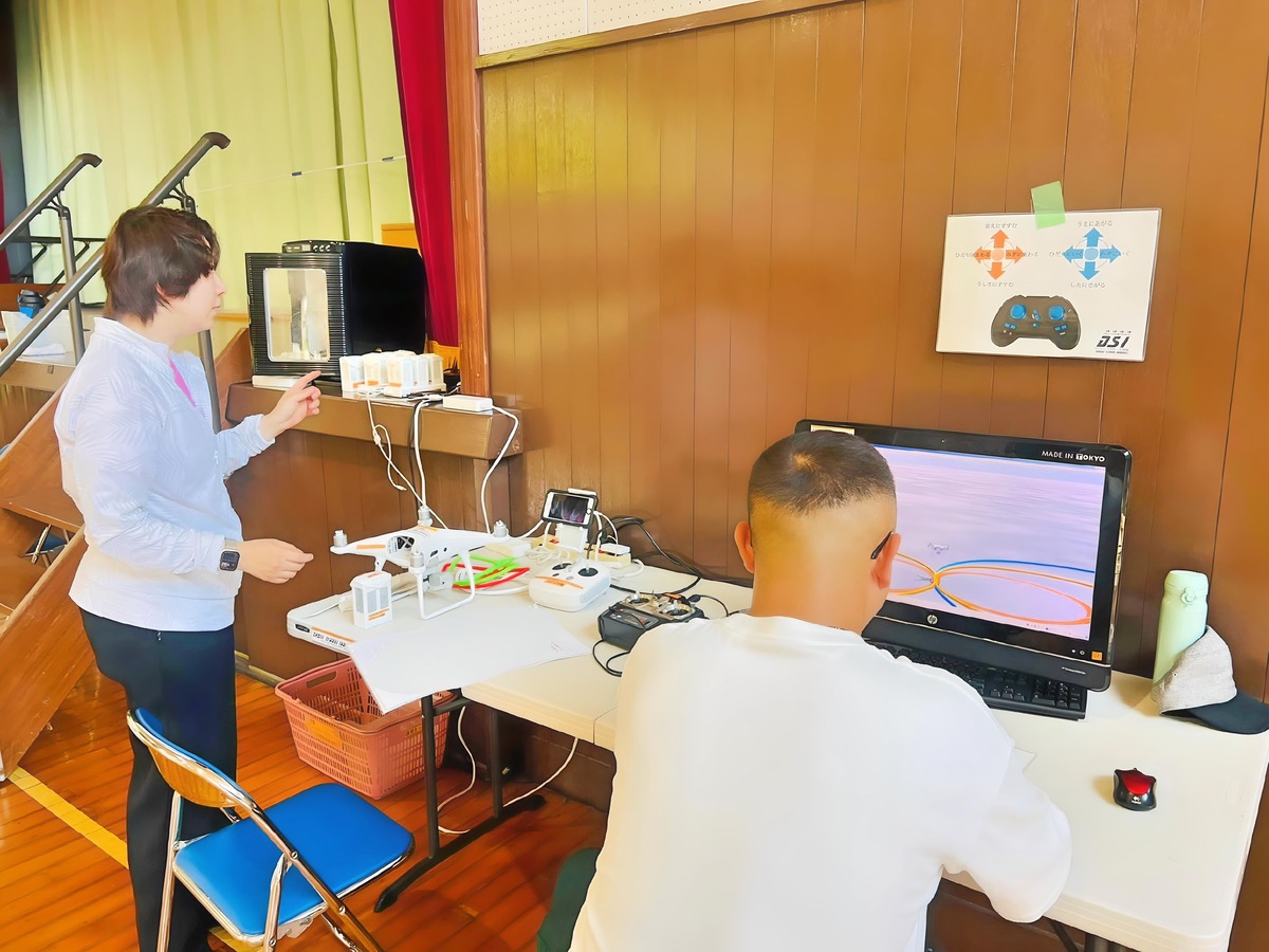各ブースにて候補生はそれぞれの課題に向けた訓練実施