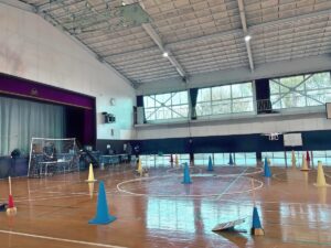 「実技審査」高度1.5m8の字飛行2周。最も難操舵