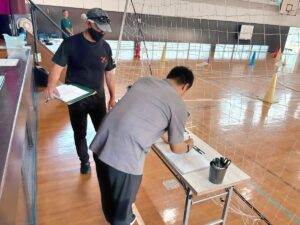 「日常点検記録」「飛行後記録」の記入。義務です