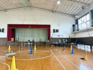 「実技審査」高度3.5mスクエア飛行（四角）