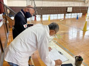 「日常点検記録」「飛行後記録」の記入。義務です