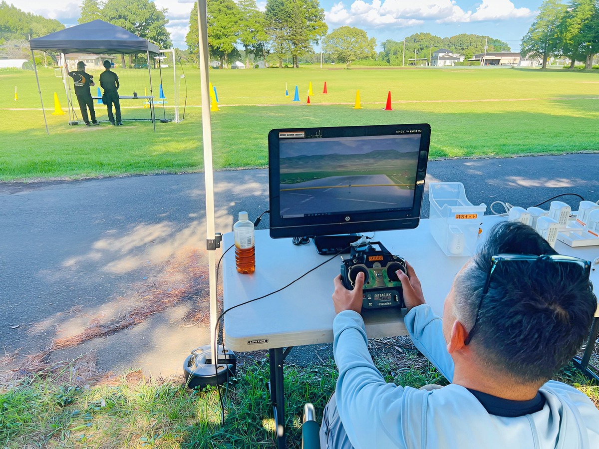 当て舵操舵にはシュミレーターが適任。まずは無人ヘリを止めよ