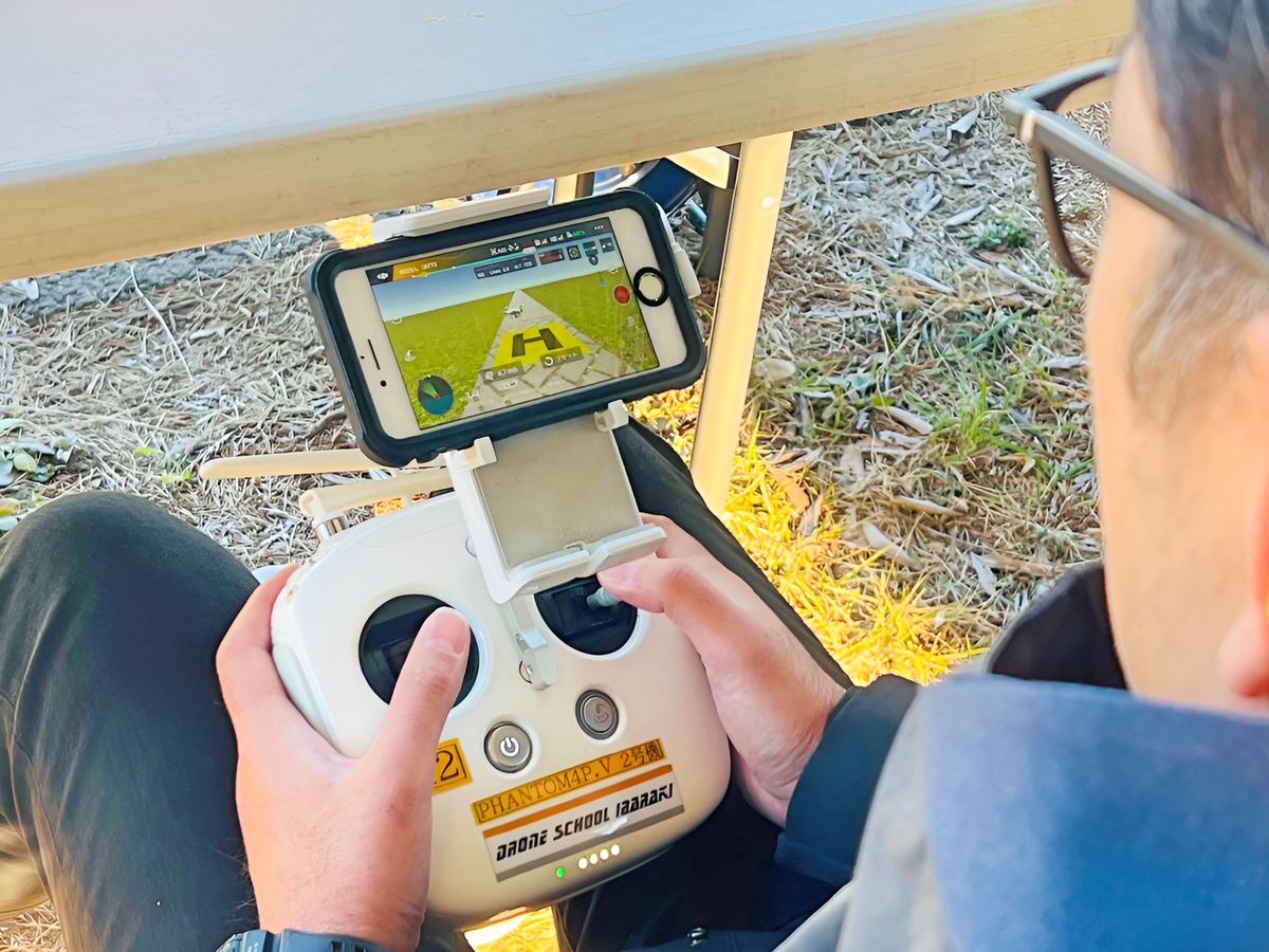 メーカー提供シュミレーター。結構練習になります