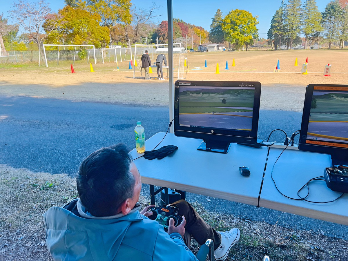 当て舵訓練。Kさんは機体が止められるず苦戦中です