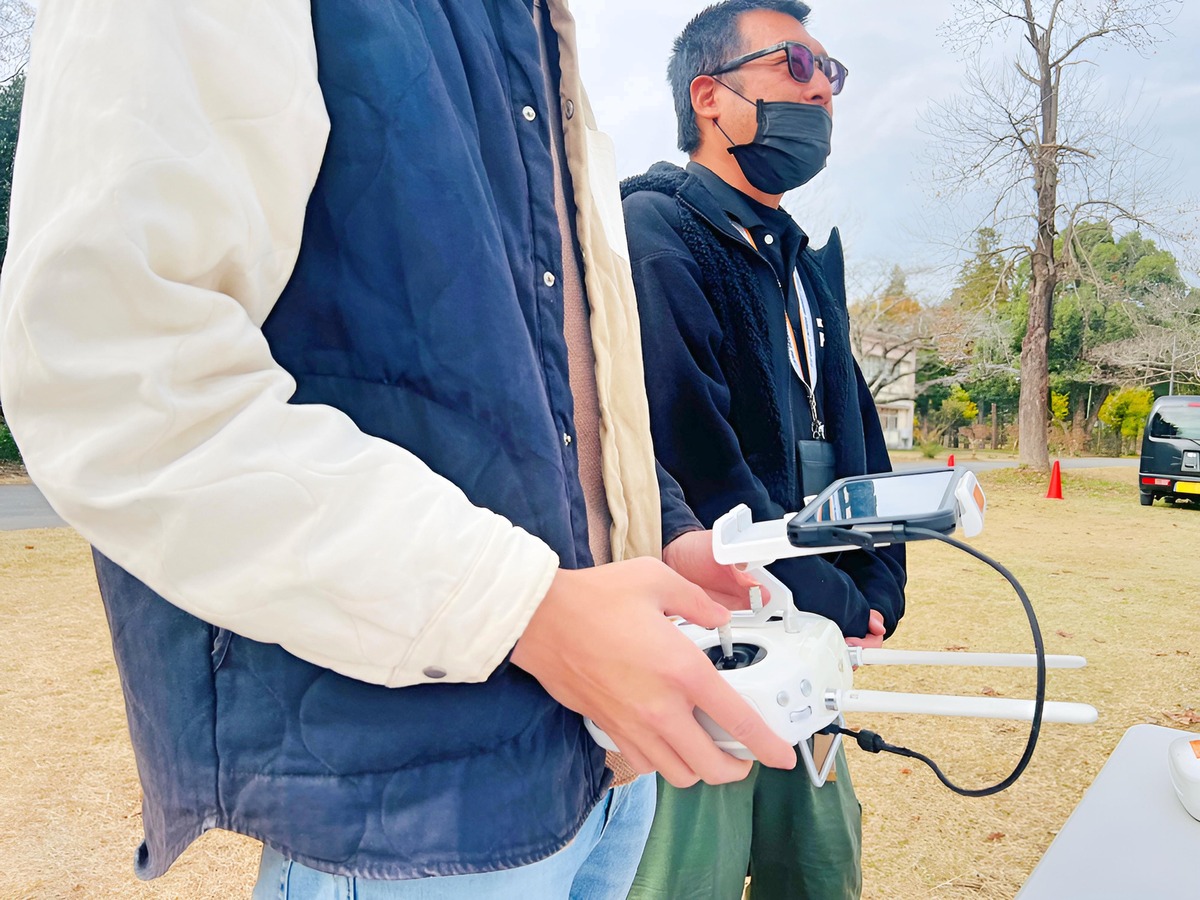 風速に合わせた操舵は至難の業が求められます