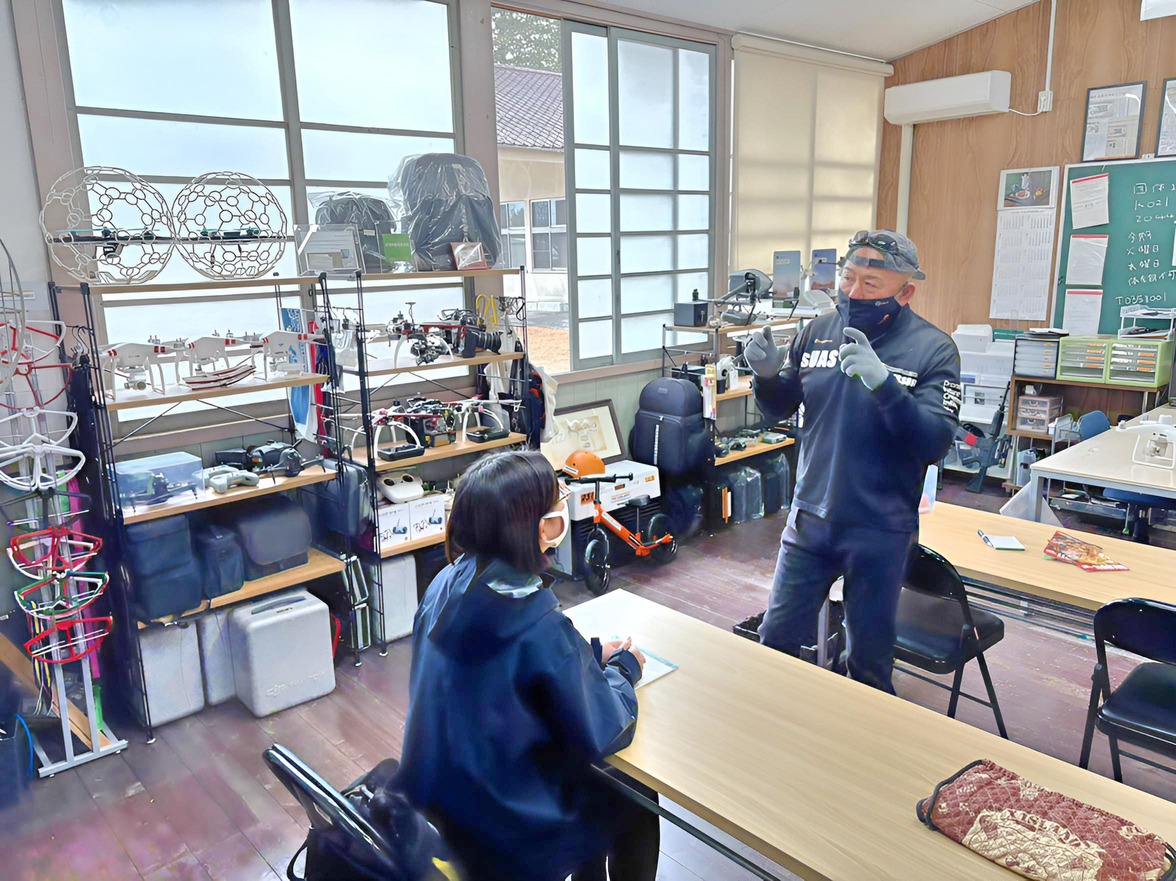 初日はオリエンテーションから。心構えなどアドバイス