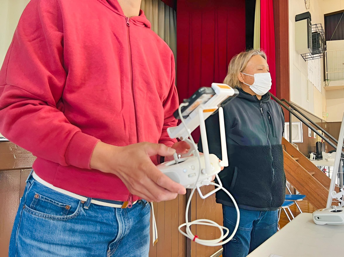 操舵訓練は8の字を中心に実地訓練。デリケートな操舵