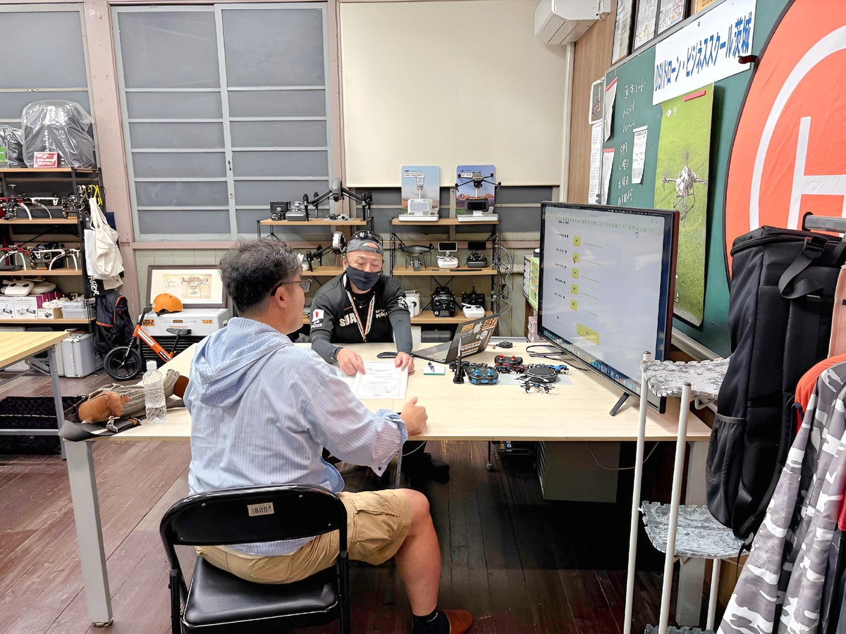 免許発行までの申請の仕方や留意事項をご案内します