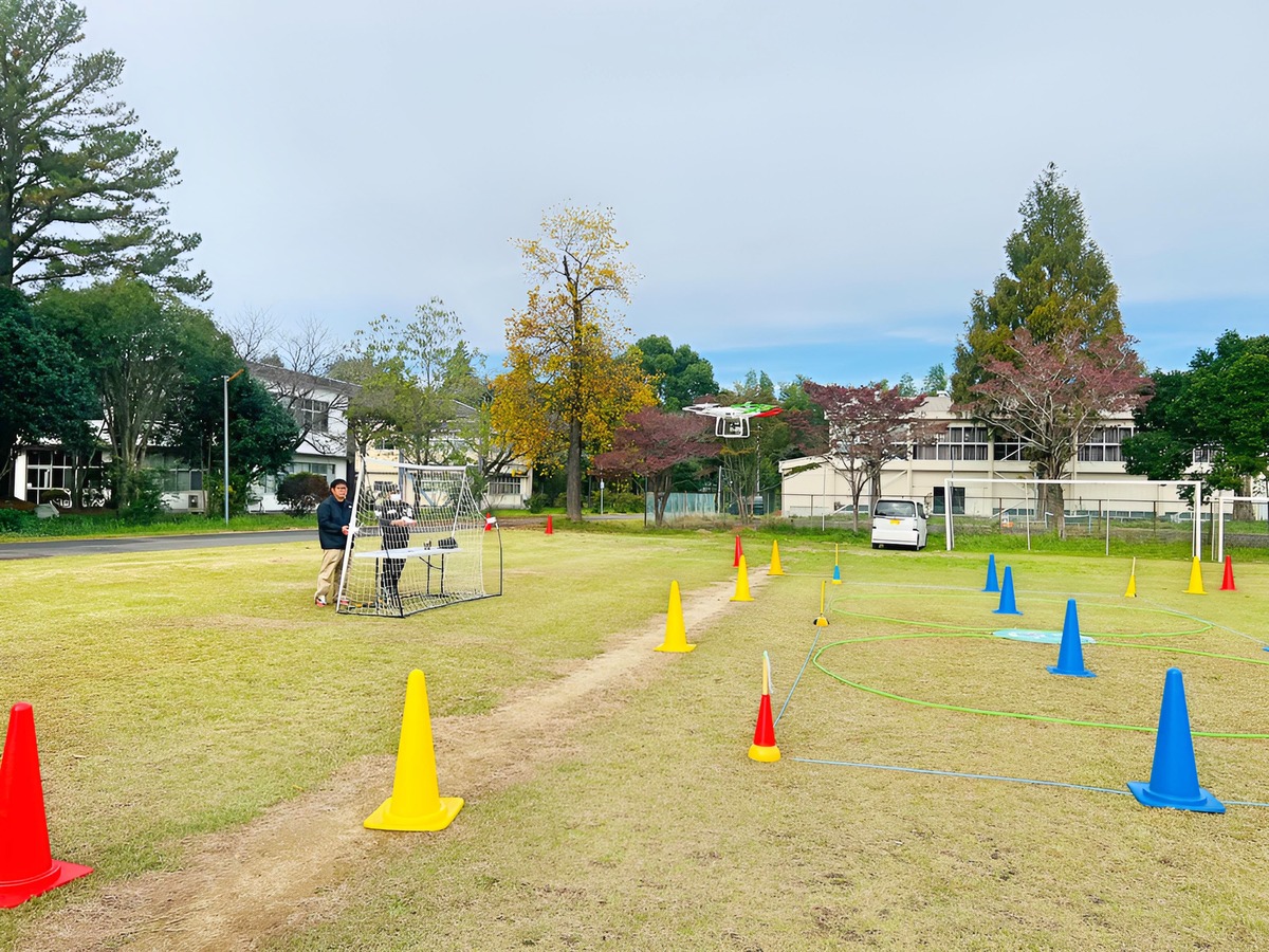 Sさんも中日。対面飛行を中心にスクエア、8の字飛行