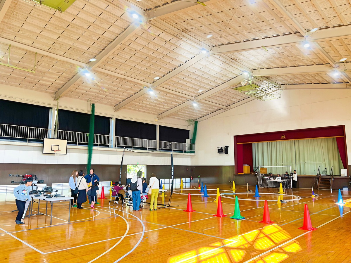 老若男女問わないひっきりなしのご来場です