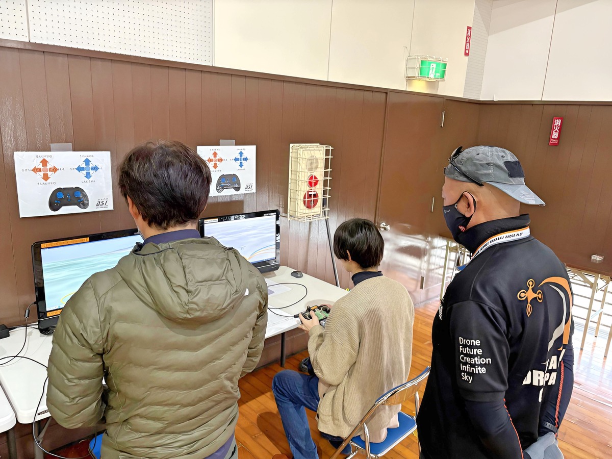 操舵の基本習得はシュミレーターに尽きます