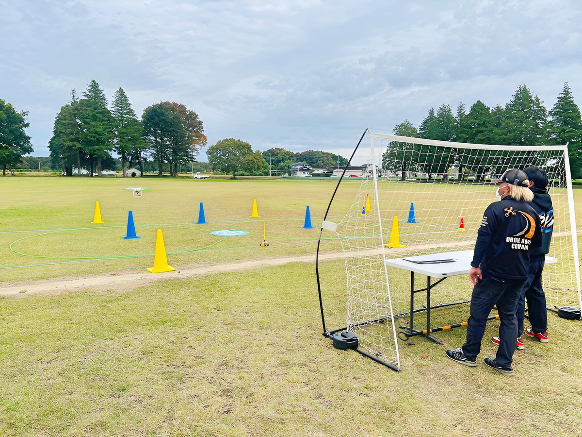 四方向でのホバリングは必須。当て舵操舵を徹底訓練