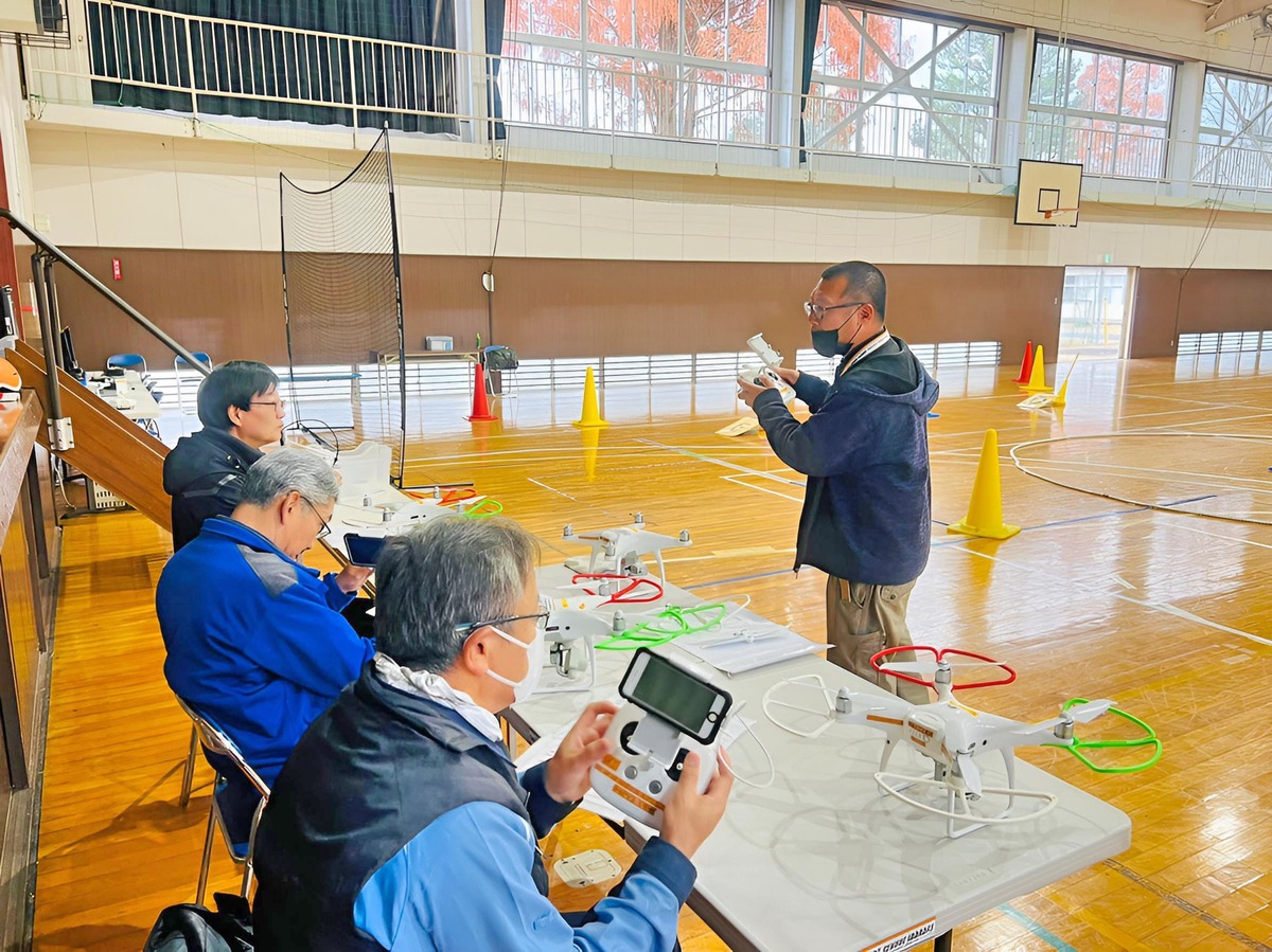 ドローン飛行前後点検。事故を防ぐ操縦士の義務です